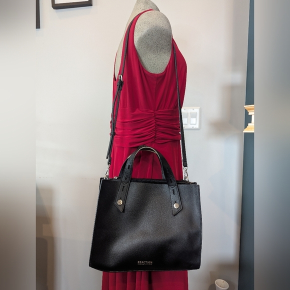 Kenneth Cole Reaction black vegan leather hand bag - Picture 12 of 15